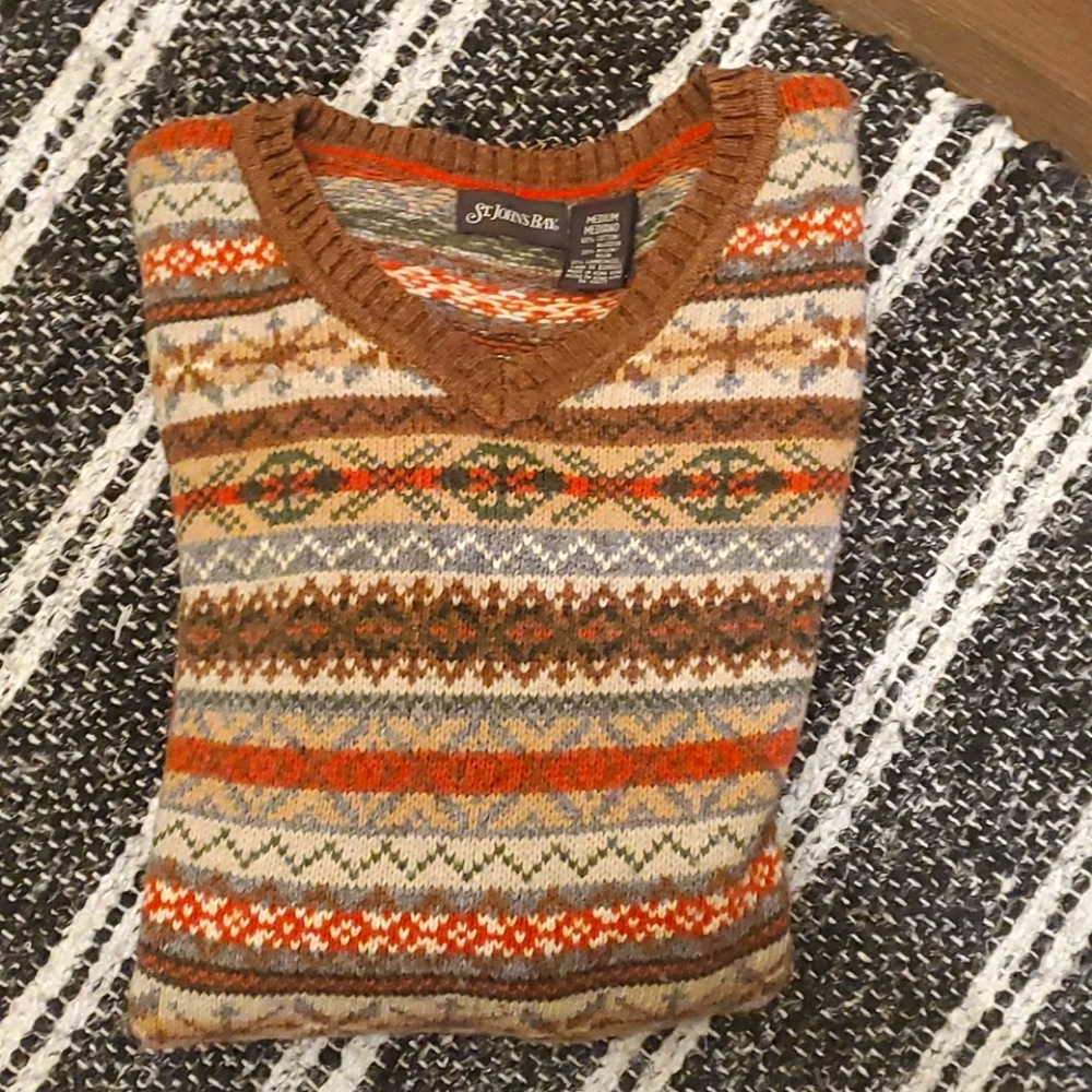 St. John's Bay Vintage Sweater
